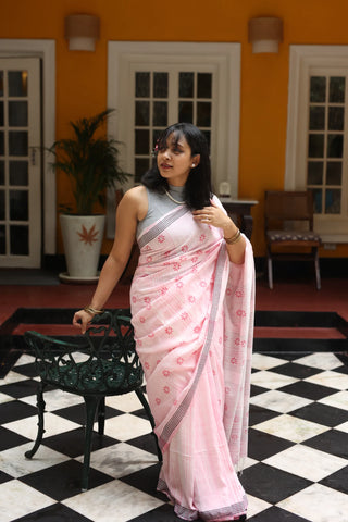 Blushed out Florals Handloom Bamboo Fabric Saree